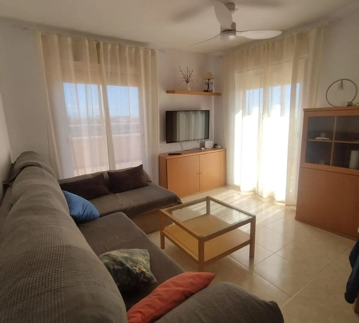 דירות רוקאוטס דה מר Piso En La Urba De Roquetas 0*,  ספרד